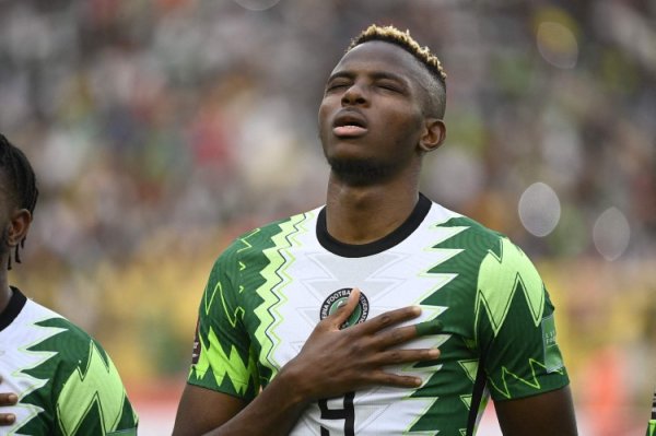 Nigerian coach: Osmayen is the world s best center and can join Manchester United & Barcelona & Real Madrid