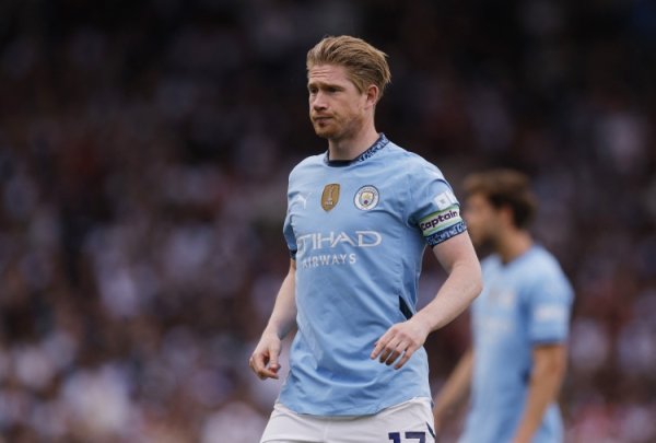 Reporter: De Bruyne underwent Naples physical examination and is expected to be officially announced within 24 hours