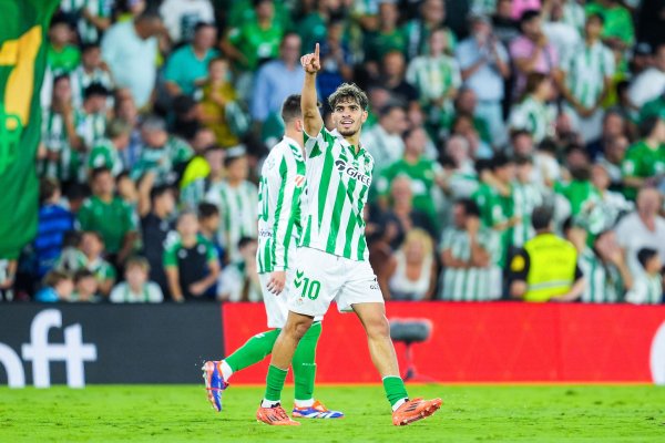 Dima: Kemo s first choice for winger Betis Abude, Rodriguez and Riquelme are candidates