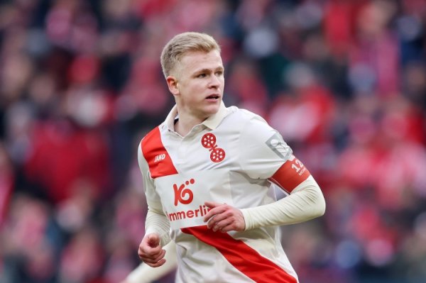 Desky Sky: Frankfurt will sign Mainz striker Burcate, with transfer fees up to 23 million euros