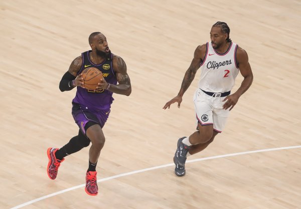 🥶Famous reporter: Sources close to James say he will never wear Clippers jerseys