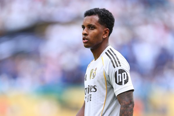 Cobe: If Rodrigo is to be sold, Real Madrid will start negotiations at a price of at least 100 million euros