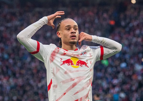 Reporter: Simmons did not perform well when the team was in trouble, and he might not be able to play as the main player at Bayern