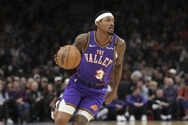 American News: The Bucks once fought hard for Bills to join, while the Heat and the Warriors can only pay the basic salary