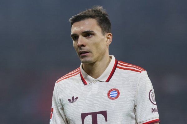 Falk: Tottenham and Arsenal have a lot of interest in Palignia, the player is no longer in Bayern s plan