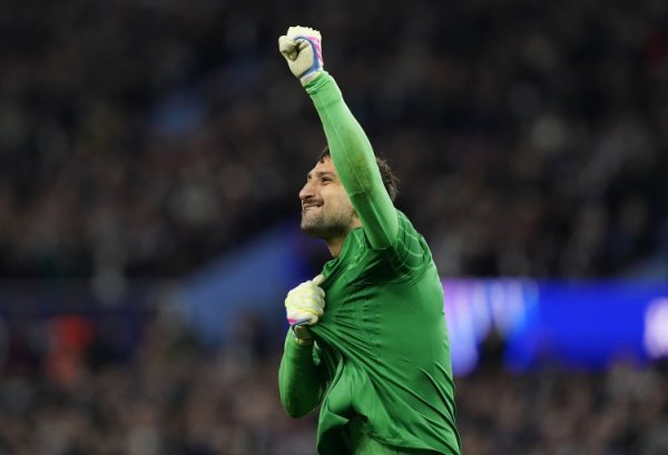 Team newspaper: Donnarumma is not satisfied with Paris s contract renewal conditions, and the club has made good response to leaving the team
