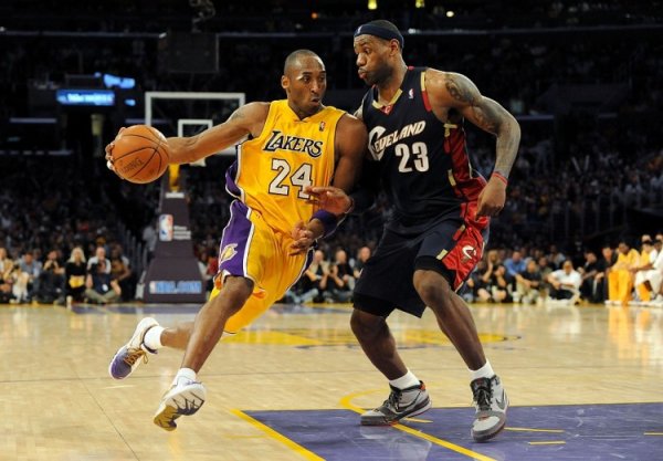 Bumming the buzzer-beating Kobe s first in regular season history, James  first in playoff history, Jordan s first in total