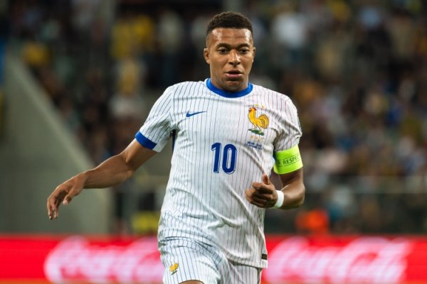 Mbappe scored 121 goals at Princes Park Stadium, active player with the most goals in a single Ligue 1 stadium