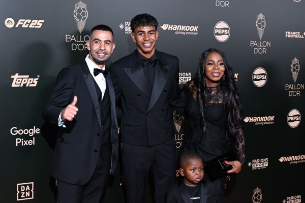 Each body: Yamal s mother will attend the fans  Christmas party dinner as the main guest
