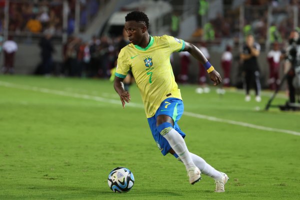 Brazilian media: Ancelotti arranged a 4-2-4 formation in training, with Vinicius and Rodrygo partnering up front