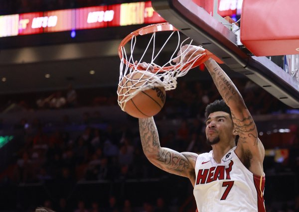 Scored 29+12 against the Spurs! Reporter: Heat are ready to start Weir and Adebayo together
