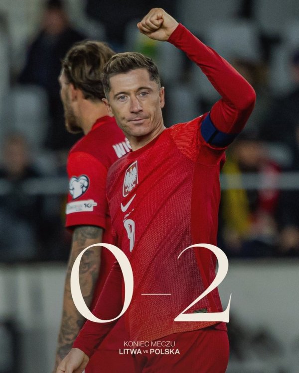 Poland defeated Lithuania 2-0 in the World Cup qualifying match. Lewandowski scored and Szymanski passed the ball.