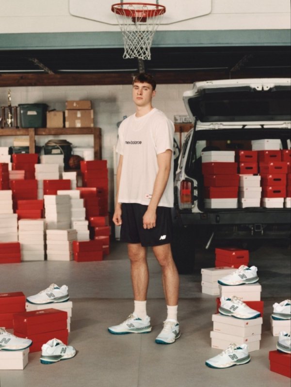 The top pick’s PE is here! The brand releases Flagg’s first PE boots, inspired by his hometown of Maine
