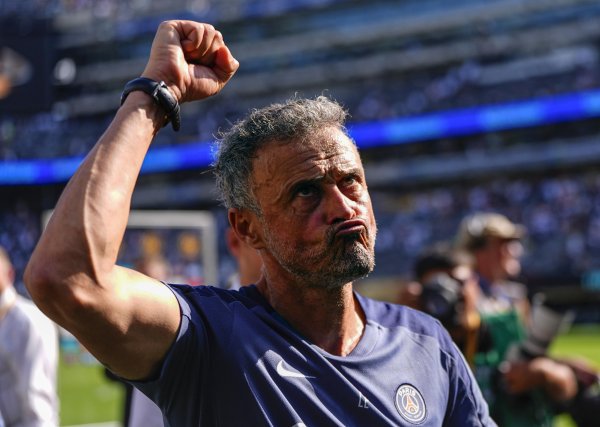 Enrique: It s rare to see a team that aims to win all the trophies and we are fighting for it