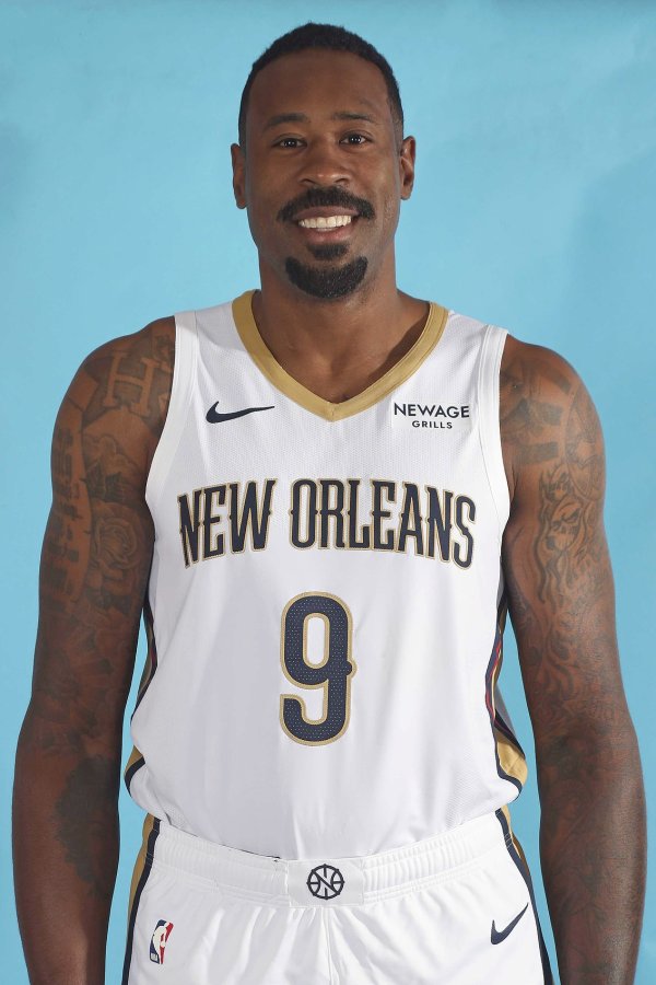 Jordan has 241 teammates in his career, tying James for seventh place in history, brother-in-law 1, Paul 5