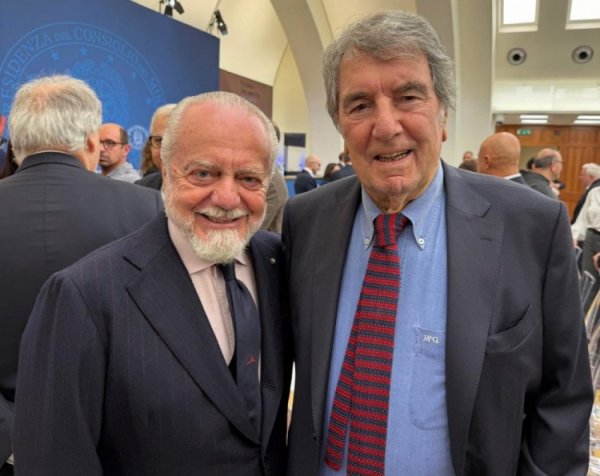 Award for Dino Zoff! The German posted a group photo: I will never forget that you played for Napoli for 5 years