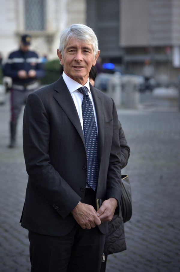 Italian Sports Minister: Milan Como overseas Serie A? Positivity but lack of respect for fans