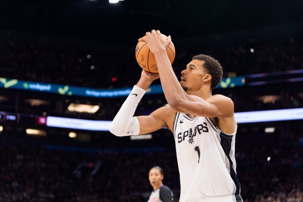 Official: Wenban has blocked shots in 91 consecutive games, the longest consecutive record since Uncle Mu in the 1995-96 season.