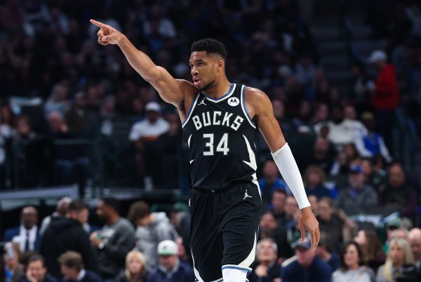 Averaged 33.4 points and 11.9 rebounds per game! Bucks will play against Hornets tomorrow, Antetokounmpo is doubtful