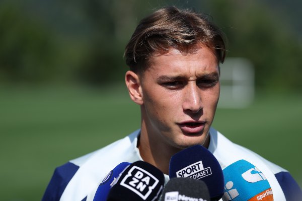 Reporter: Pio Esposito should play abroad so he can grow into a great player